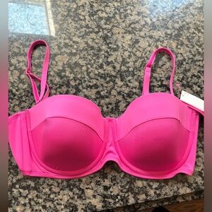 Lily Pulitzer bikini top.